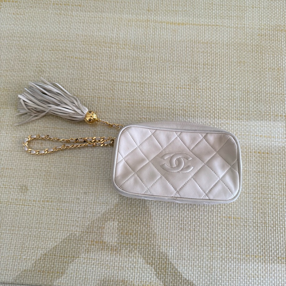 CHANEL Ivory Quilted Wristlet with Gold Chain